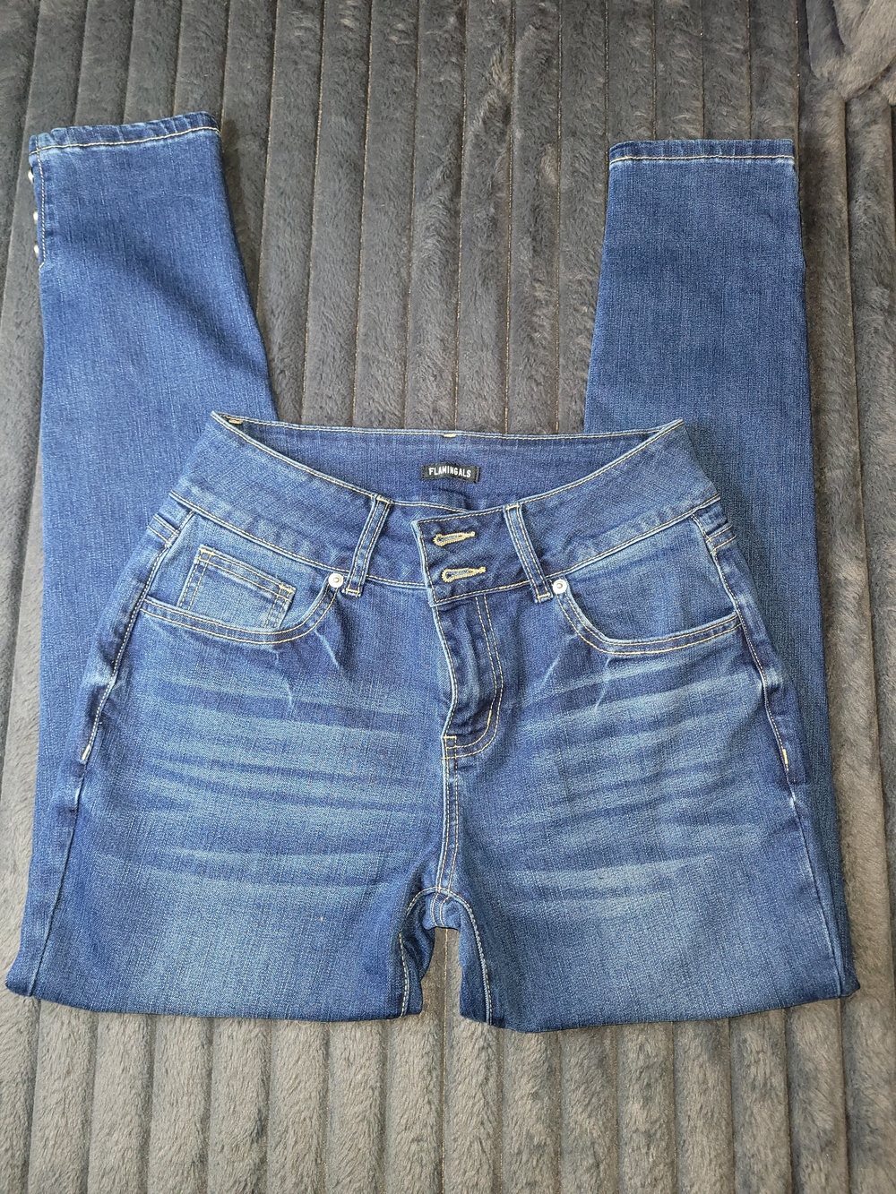 Flamingals Mid-Rise Dark Blue Cropped Skinny Jeans